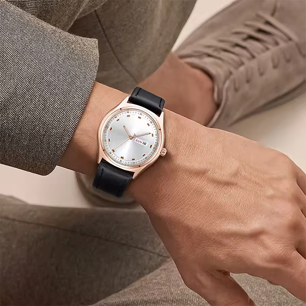 Elegant Minimalist Quartz Watch â€“ Unisex Business Casual Timepiece with Calendar White