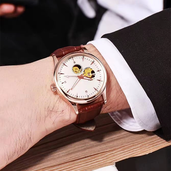 Elegant Men's Automatic Skeleton Watch â€“ Roman Numerals, Waterproof Mechanical Timepiece, Perfect Gift Rose white
